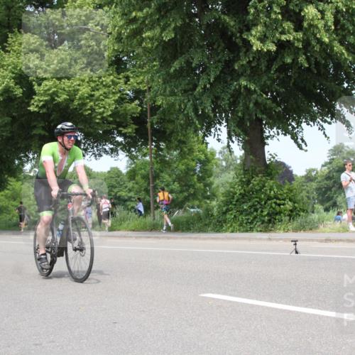 15.06.2025 - 7 Türme Triathlon Yannick Fuchs http://msf.ph/oto/7982258 15.06.2025 13:31:53 Radfahren  meine-sportfotos.de