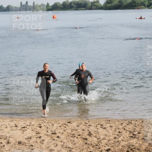 21.06.2025 - 27. Vierlanden-Triathlon MichiJ http://msf.ph/oto/7982263 15.06.2026 09:05:13 Schwimmen 205, 209, 221, 222 meine-sportfotos.de