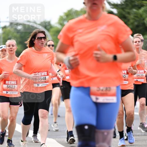 15.06.2025 - REWE Women's Run Dr. Thomas Lammeyer http://msf.ph/oto/7982265 15.06.2025 10:46:09 Laufen 5622, 548, 5430, 80, 5639 meine-sportfotos.de