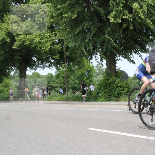 15.06.2025 - 7 Türme Triathlon Yannick Fuchs http://msf.ph/oto/7982275 15.06.2025 13:31:56 Radfahren  meine-sportfotos.de