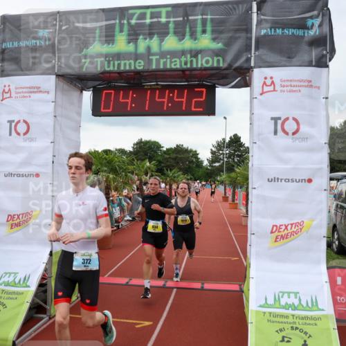 15.06.2025 - 7 Türme Triathlon Michael Strokosch http://msf.ph/oto/7982356 15.06.2025 14:14:41 Ziel 372, 411, 631, 669, 934, 1010, 1192 meine-sportfotos.de