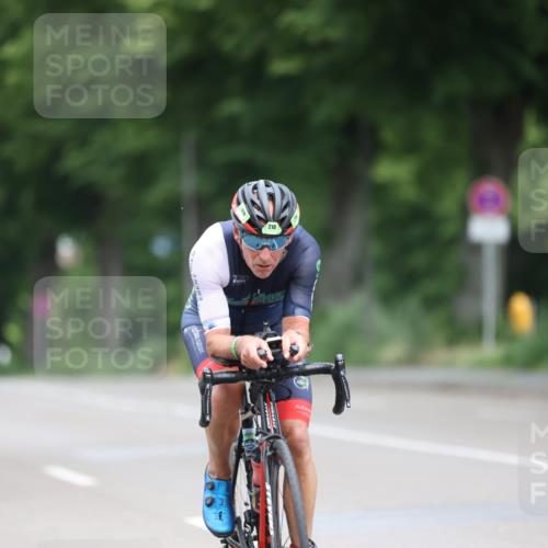15.06.2025 - 7 Türme Triathlon Yannick Fuchs http://msf.ph/oto/7982364 15.06.2025 11:29:23 Radfahren  meine-sportfotos.de