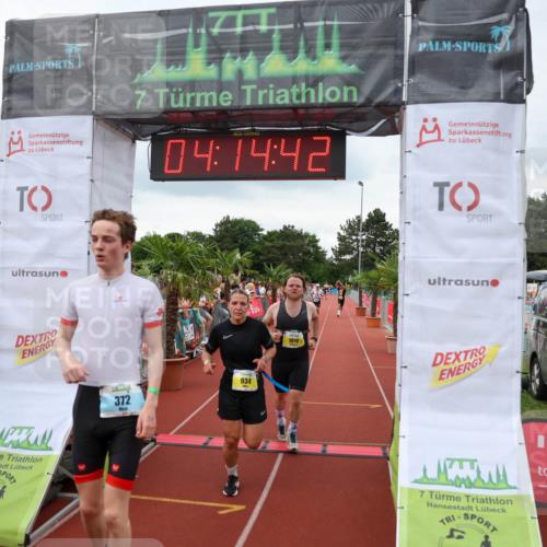 15.06.2025 - 7 Türme Triathlon Michael Strokosch http://msf.ph/oto/7982367 15.06.2025 14:14:42 Ziel 372, 411, 631, 669, 934, 1010, 1192 meine-sportfotos.de