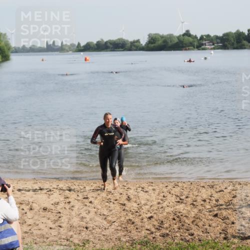 21.06.2025 - 27. Vierlanden-Triathlon MichiJ http://msf.ph/oto/7982375 15.06.2026 09:05:15 Schwimmen 209, 221, 222 meine-sportfotos.de