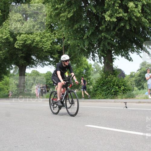 15.06.2025 - 7 Türme Triathlon Yannick Fuchs http://msf.ph/oto/7982385 15.06.2025 13:32:12 Radfahren  meine-sportfotos.de