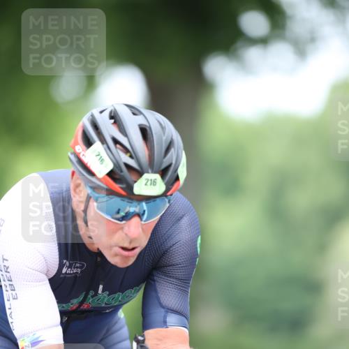 15.06.2025 - 7 Türme Triathlon Yannick Fuchs http://msf.ph/oto/7982404 15.06.2025 11:29:24 Radfahren  meine-sportfotos.de