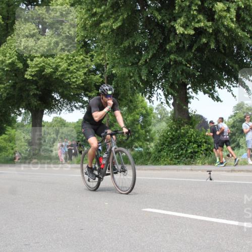 15.06.2025 - 7 Türme Triathlon Yannick Fuchs http://msf.ph/oto/7982412 15.06.2025 13:32:13 Radfahren  meine-sportfotos.de