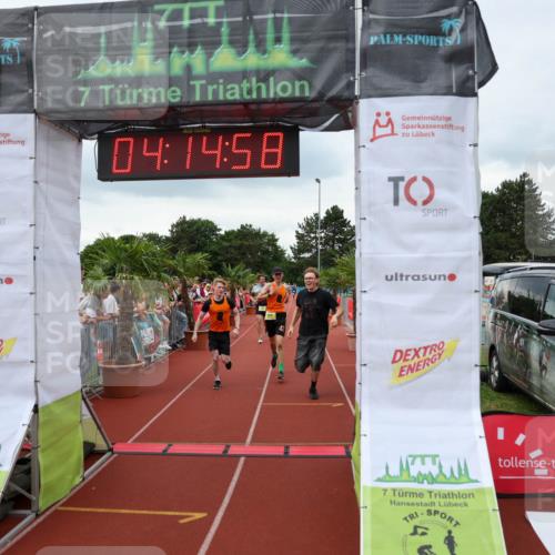 15.06.2025 - 7 Türme Triathlon Michael Strokosch http://msf.ph/oto/7982465 15.06.2025 14:14:58 Ziel 1114, 1129 meine-sportfotos.de