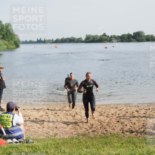 21.06.2025 - 27. Vierlanden-Triathlon MichiJ http://msf.ph/oto/7982473 15.06.2026 09:05:16 Schwimmen 209, 221, 222 meine-sportfotos.de