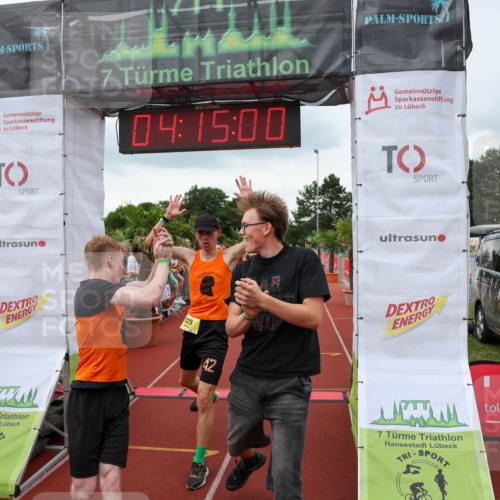 15.06.2025 - 7 Türme Triathlon Michael Strokosch http://msf.ph/oto/7982491 15.06.2025 14:15:00 Ziel 1027, 1114, 1129 meine-sportfotos.de