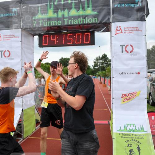 15.06.2025 - 7 Türme Triathlon Michael Strokosch http://msf.ph/oto/7982494 15.06.2025 14:15:00 Ziel 1027, 1114, 1129 meine-sportfotos.de