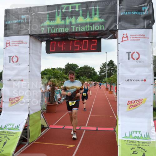 15.06.2025 - 7 Türme Triathlon Michael Strokosch http://msf.ph/oto/7982526 15.06.2025 14:15:02 Ziel 1027, 1114, 1129, 1145 meine-sportfotos.de