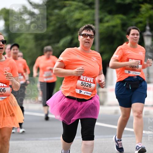 15.06.2025 - REWE Women's Run Dr. Thomas Lammeyer http://msf.ph/oto/7982527 15.06.2025 10:46:16 Laufen 06, 5026, 9288 meine-sportfotos.de