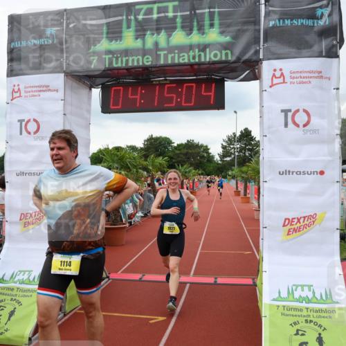 15.06.2025 - 7 Türme Triathlon Michael Strokosch http://msf.ph/oto/7982545 15.06.2025 14:15:04 Ziel 1027, 1114, 1129, 1145 meine-sportfotos.de