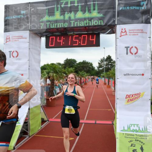 15.06.2025 - 7 Türme Triathlon Michael Strokosch http://msf.ph/oto/7982553 15.06.2025 14:15:04 Ziel 1027, 1114, 1129, 1145 meine-sportfotos.de