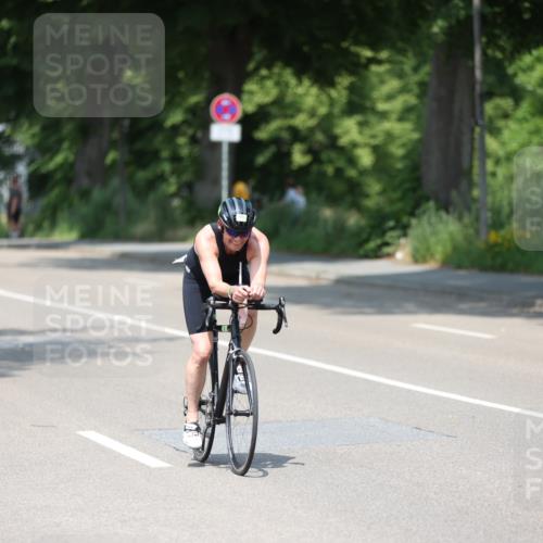 15.06.2025 - 7 Türme Triathlon Yannick Fuchs http://msf.ph/oto/7982555 15.06.2025 12:52:10 Radfahren 500, 537, 622 meine-sportfotos.de