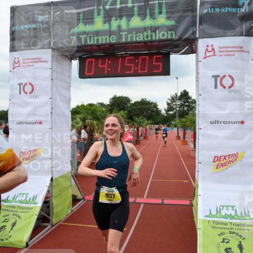 15.06.2025 - 7 Türme Triathlon Michael Strokosch http://msf.ph/oto/7982560 15.06.2025 14:15:04 Ziel 1027, 1114, 1129, 1145 meine-sportfotos.de