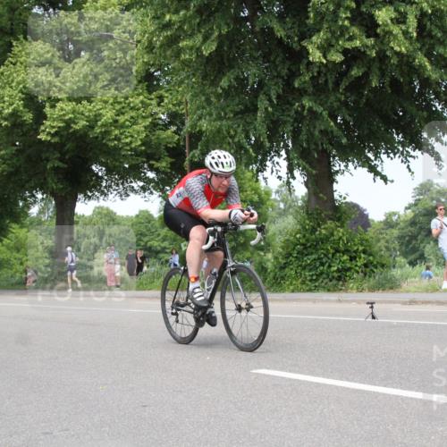 15.06.2025 - 7 Türme Triathlon Yannick Fuchs http://msf.ph/oto/7982572 15.06.2025 13:33:01 Radfahren  meine-sportfotos.de