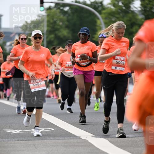 15.06.2025 - REWE Women's Run Dr. Thomas Lammeyer http://msf.ph/oto/7982575 15.06.2025 10:46:18 Laufen 5254, 5092 meine-sportfotos.de