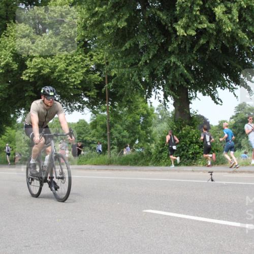 15.06.2025 - 7 Türme Triathlon Yannick Fuchs http://msf.ph/oto/7982582 15.06.2025 13:33:03 Radfahren  meine-sportfotos.de