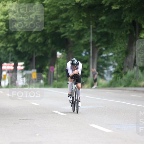 15.06.2025 - 7 Türme Triathlon Yannick Fuchs http://msf.ph/oto/7982589 15.06.2025 11:32:07 Radfahren 313 meine-sportfotos.de