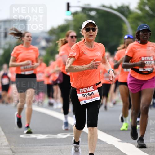 15.06.2025 - REWE Women's Run Dr. Thomas Lammeyer http://msf.ph/oto/7982674 15.06.2025 10:46:20 Laufen 440, 5254 meine-sportfotos.de
