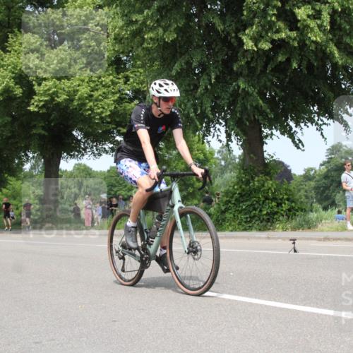 15.06.2025 - 7 Türme Triathlon Yannick Fuchs http://msf.ph/oto/7982677 15.06.2025 13:33:28 Radfahren  meine-sportfotos.de