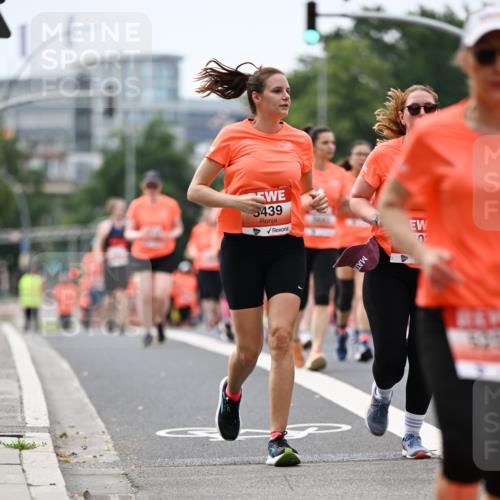 15.06.2025 - REWE Women's Run Dr. Thomas Lammeyer http://msf.ph/oto/7982714 15.06.2025 10:46:22 Laufen 439, 0 meine-sportfotos.de