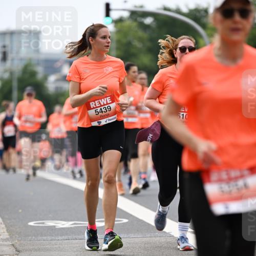 15.06.2025 - REWE Women's Run Dr. Thomas Lammeyer http://msf.ph/oto/7982753 15.06.2025 10:46:22 Laufen 5439, 510, 100 meine-sportfotos.de