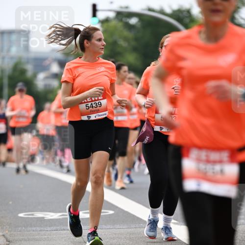 15.06.2025 - REWE Women's Run Dr. Thomas Lammeyer http://msf.ph/oto/7982756 15.06.2025 10:46:22 Laufen 5439, 03 meine-sportfotos.de