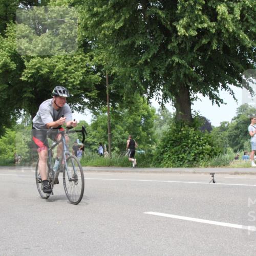 15.06.2025 - 7 Türme Triathlon Yannick Fuchs http://msf.ph/oto/7982777 15.06.2025 13:33:52 Radfahren  meine-sportfotos.de