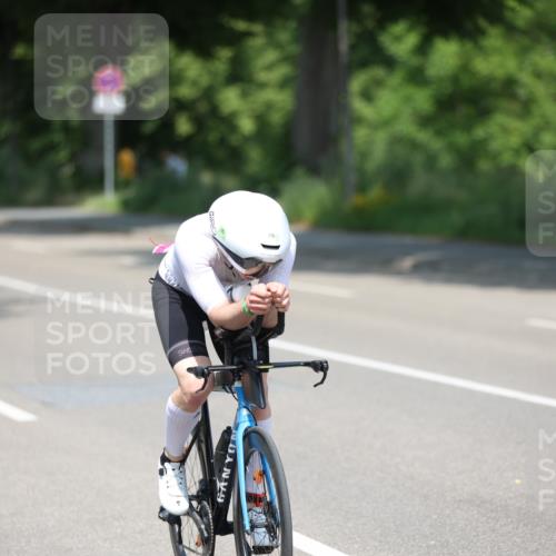 15.06.2025 - 7 Türme Triathlon Yannick Fuchs http://msf.ph/oto/7982792 15.06.2025 12:52:21 Radfahren 400, 451 meine-sportfotos.de