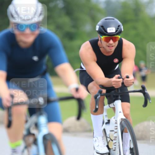 15.06.2025 - 27. Vierlanden-Triathlon H.Heesch http://msf.ph/oto/7982837 15.06.2025 10:54:07 Radfahren 69, 85, 317, 362, 454, 509, 565, 585, 622, 631 meine-sportfotos.de
