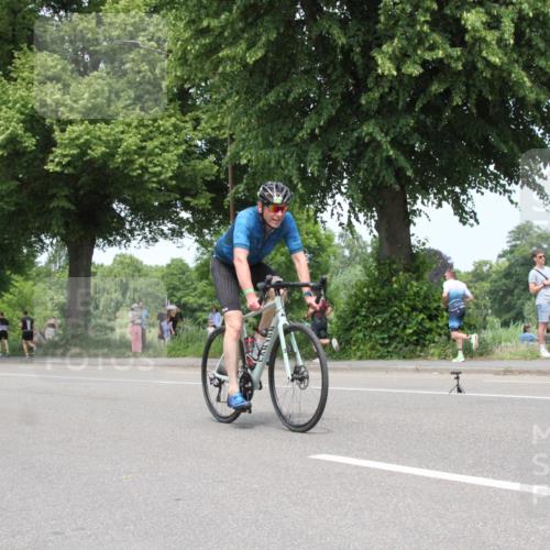 15.06.2025 - 7 Türme Triathlon Yannick Fuchs http://msf.ph/oto/7982838 15.06.2025 13:34:16 Radfahren  meine-sportfotos.de