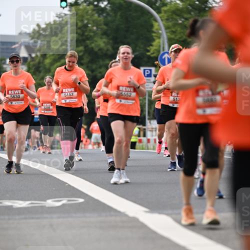 15.06.2025 - REWE Women's Run Dr. Thomas Lammeyer http://msf.ph/oto/7982870 15.06.2025 10:46:26 Laufen 5630, 5153 meine-sportfotos.de