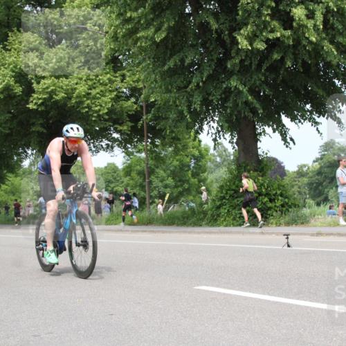 15.06.2025 - 7 Türme Triathlon Yannick Fuchs http://msf.ph/oto/7982892 15.06.2025 13:34:22 Radfahren  meine-sportfotos.de