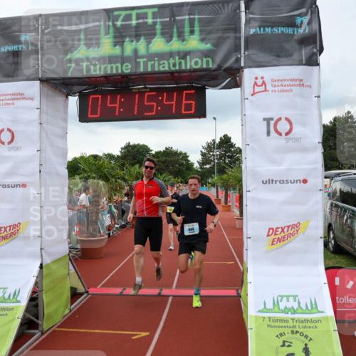15.06.2025 - 7 Türme Triathlon Michael Strokosch http://msf.ph/oto/7982913 15.06.2025 14:15:45 Ziel 644, 1137 meine-sportfotos.de
