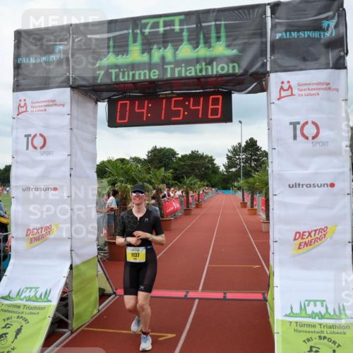 15.06.2025 - 7 Türme Triathlon Michael Strokosch http://msf.ph/oto/7982938 15.06.2025 14:15:47 Ziel 644, 1137 meine-sportfotos.de