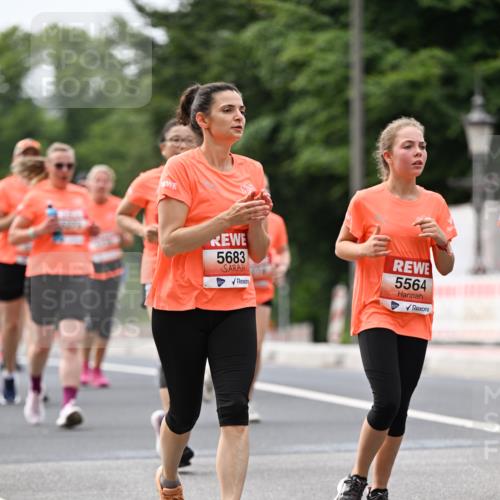 15.06.2025 - REWE Women's Run Dr. Thomas Lammeyer http://msf.ph/oto/7982960 15.06.2025 10:46:28 Laufen 5683, 5564 meine-sportfotos.de