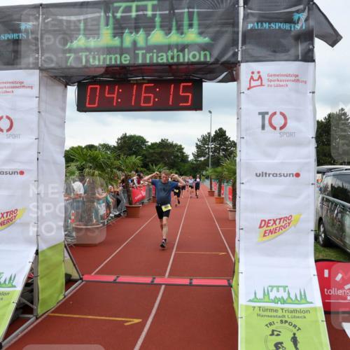 15.06.2025 - 7 Türme Triathlon Michael Strokosch http://msf.ph/oto/7982987 15.06.2025 14:16:15 Ziel 735, 834, 1005 meine-sportfotos.de