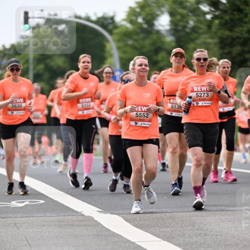 15.06.2025 - REWE Women's Run Dr. Thomas Lammeyer http://msf.ph/oto/7983009 15.06.2025 10:46:29 Laufen 5630, 5153, 5136, 5552, 5273 meine-sportfotos.de