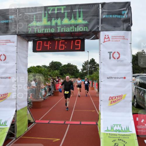 15.06.2025 - 7 Türme Triathlon Michael Strokosch http://msf.ph/oto/7983072 15.06.2025 14:16:19 Ziel 735, 834, 959, 1005 meine-sportfotos.de