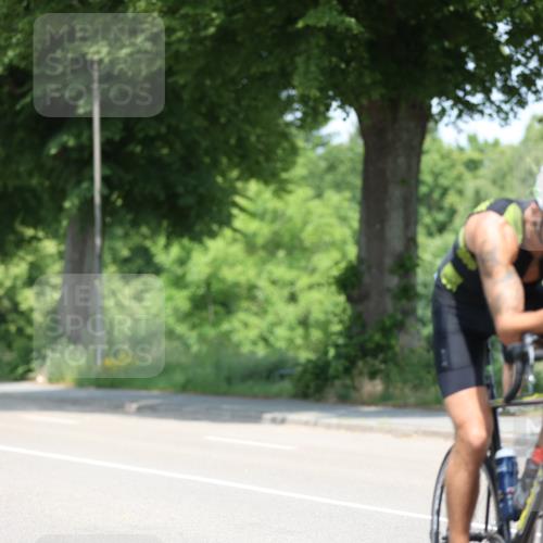 15.06.2025 - 7 Türme Triathlon Yannick Fuchs http://msf.ph/oto/7983093 15.06.2025 12:52:53 Radfahren 241, 631, 653 meine-sportfotos.de