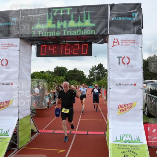 15.06.2025 - 7 Türme Triathlon Michael Strokosch http://msf.ph/oto/7983094 15.06.2025 14:16:20 Ziel 735, 834, 959, 980, 1005 meine-sportfotos.de