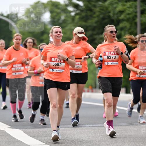 15.06.2025 - REWE Women's Run Dr. Thomas Lammeyer http://msf.ph/oto/7983100 15.06.2025 10:46:30 Laufen 5552, 36, 5153, 5273, 84 meine-sportfotos.de