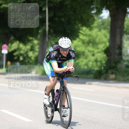 15.06.2025 - 7 Türme Triathlon Yannick Fuchs http://msf.ph/oto/7983104 15.06.2025 12:52:54 Radfahren 241, 631, 653, 661 meine-sportfotos.de