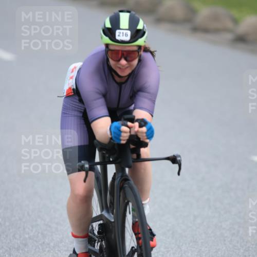 15.06.2025 - 27. Vierlanden-Triathlon H.Heesch http://msf.ph/oto/7983125 15.06.2025 10:55:09 Radfahren 20, 72, 125, 174, 216 meine-sportfotos.de