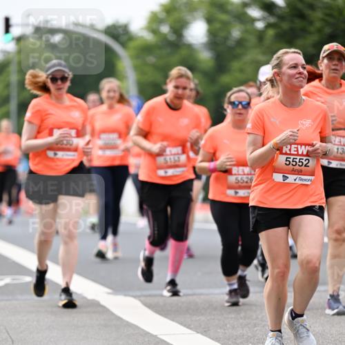 15.06.2025 - REWE Women's Run Dr. Thomas Lammeyer http://msf.ph/oto/7983145 15.06.2025 10:46:31 Laufen 5158, 5526, 5552, 136 meine-sportfotos.de