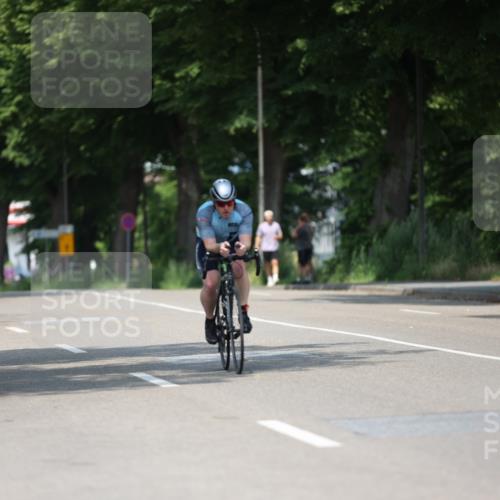 15.06.2025 - 7 Türme Triathlon Yannick Fuchs http://msf.ph/oto/7983230 15.06.2025 12:53:03 Radfahren 241, 591, 608, 661 meine-sportfotos.de