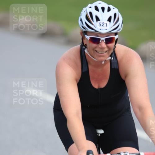 15.06.2025 - 27. Vierlanden-Triathlon H.Heesch http://msf.ph/oto/7983247 15.06.2025 10:55:39 Radfahren 238, 521, 528 meine-sportfotos.de